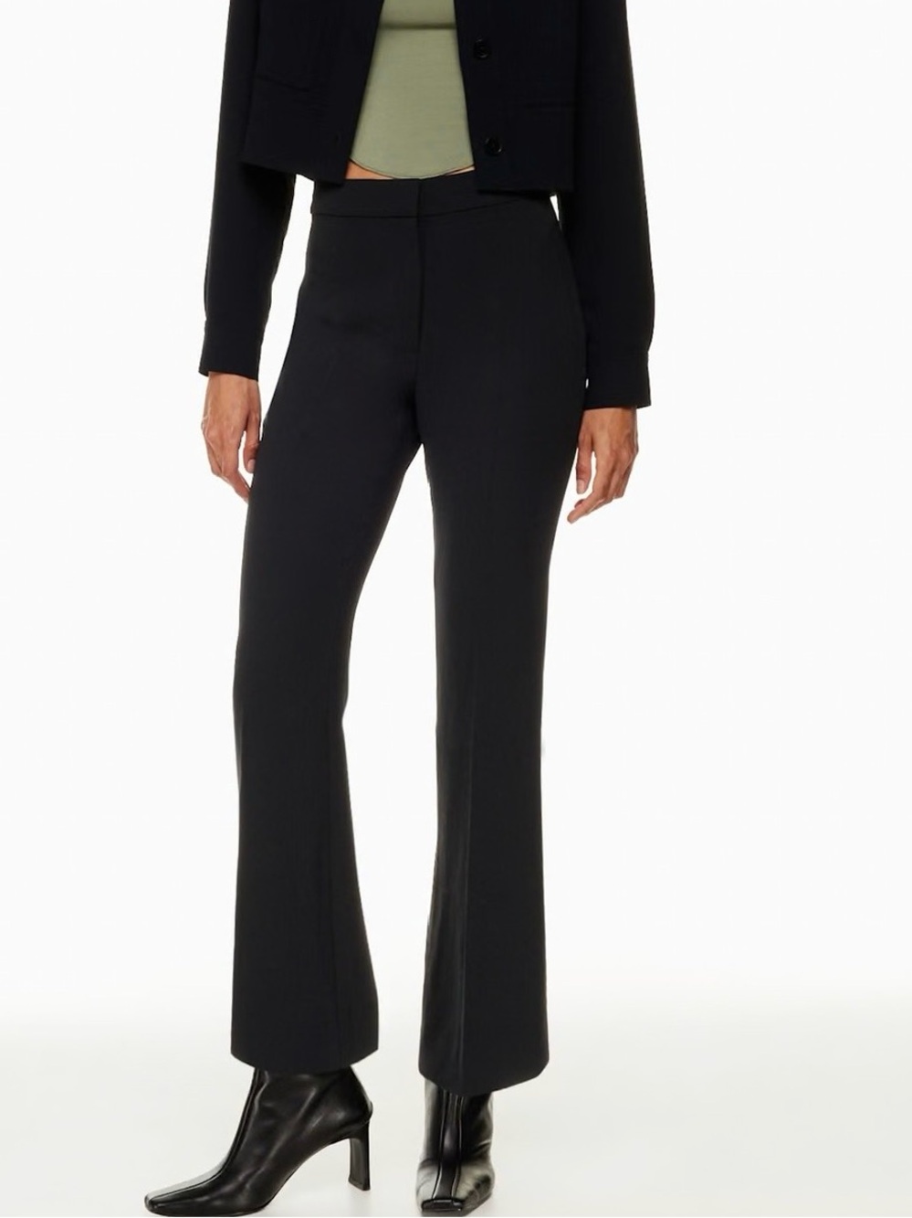 ARITZIA Wilfred Sequence Pant Black High-waisted kick-Flare Size 8